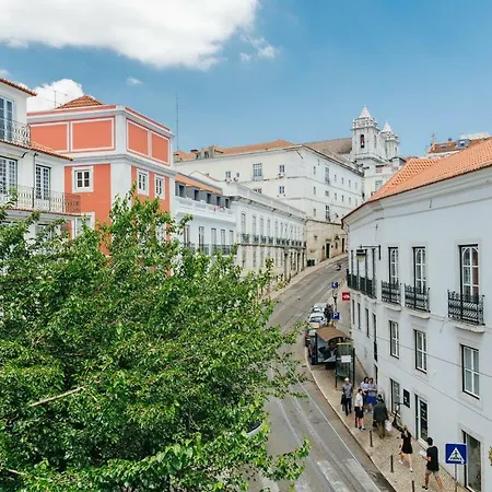 Διαμέρισμα Misha's Modernistic & Spacious Apt @ Bairro Alto